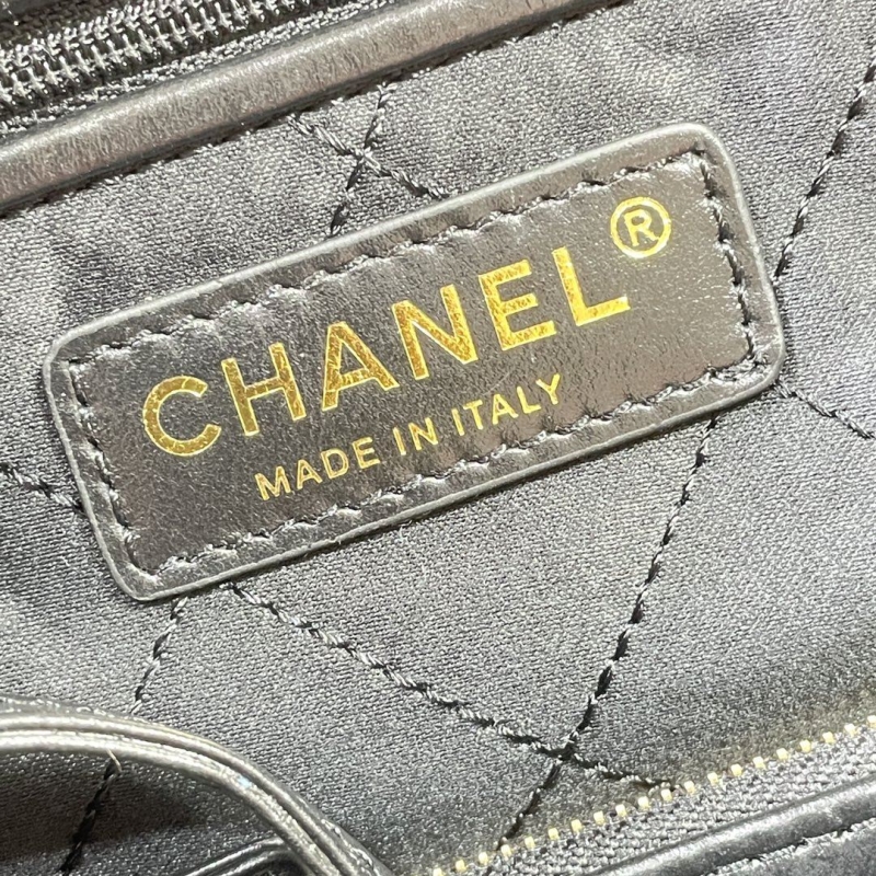 Ch**el hobo 22 bags